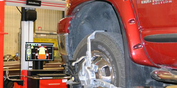 Wheel aligning equipment